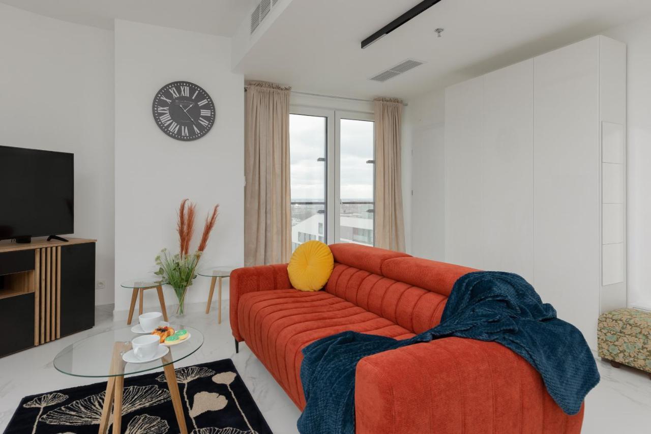 وارسو Exceptional Business Apartments By Noclegi Renters المظهر الخارجي الصورة