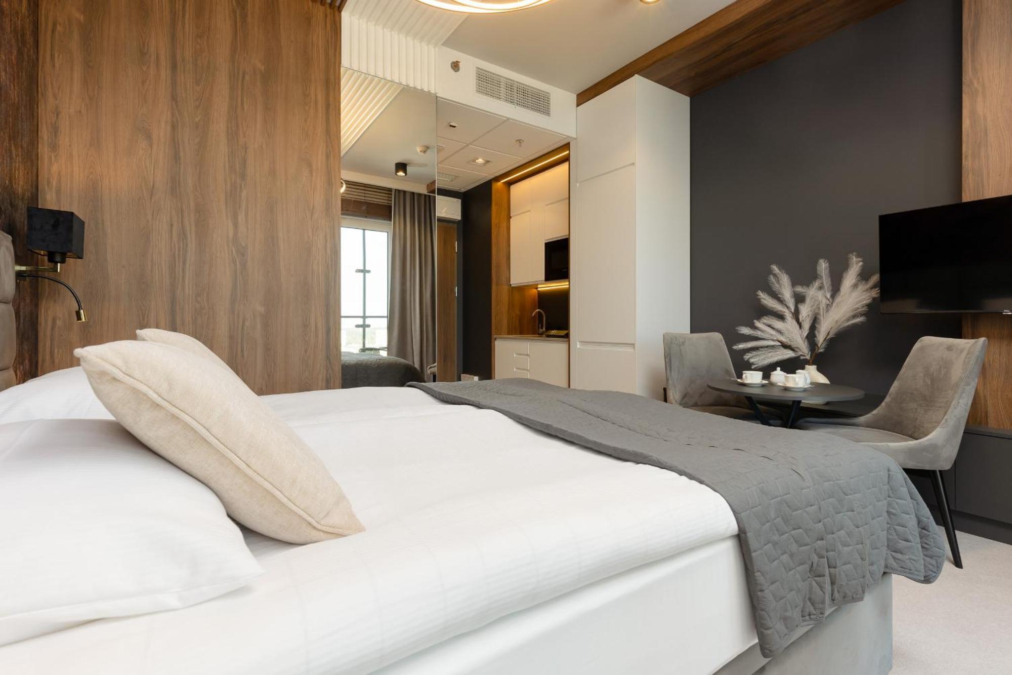 وارسو Exceptional Business Apartments By Noclegi Renters المظهر الخارجي الصورة