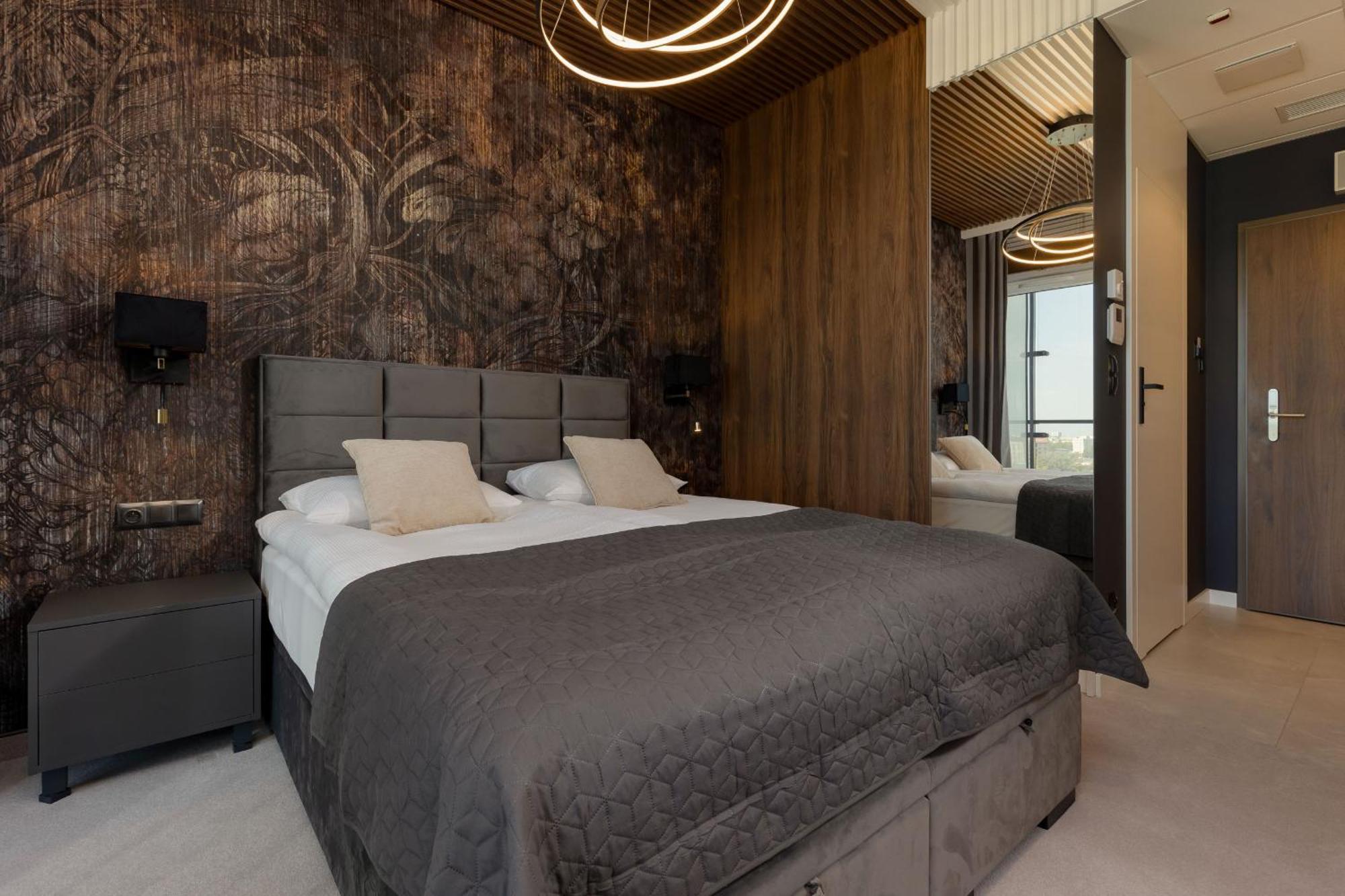 وارسو Exceptional Business Apartments By Noclegi Renters المظهر الخارجي الصورة