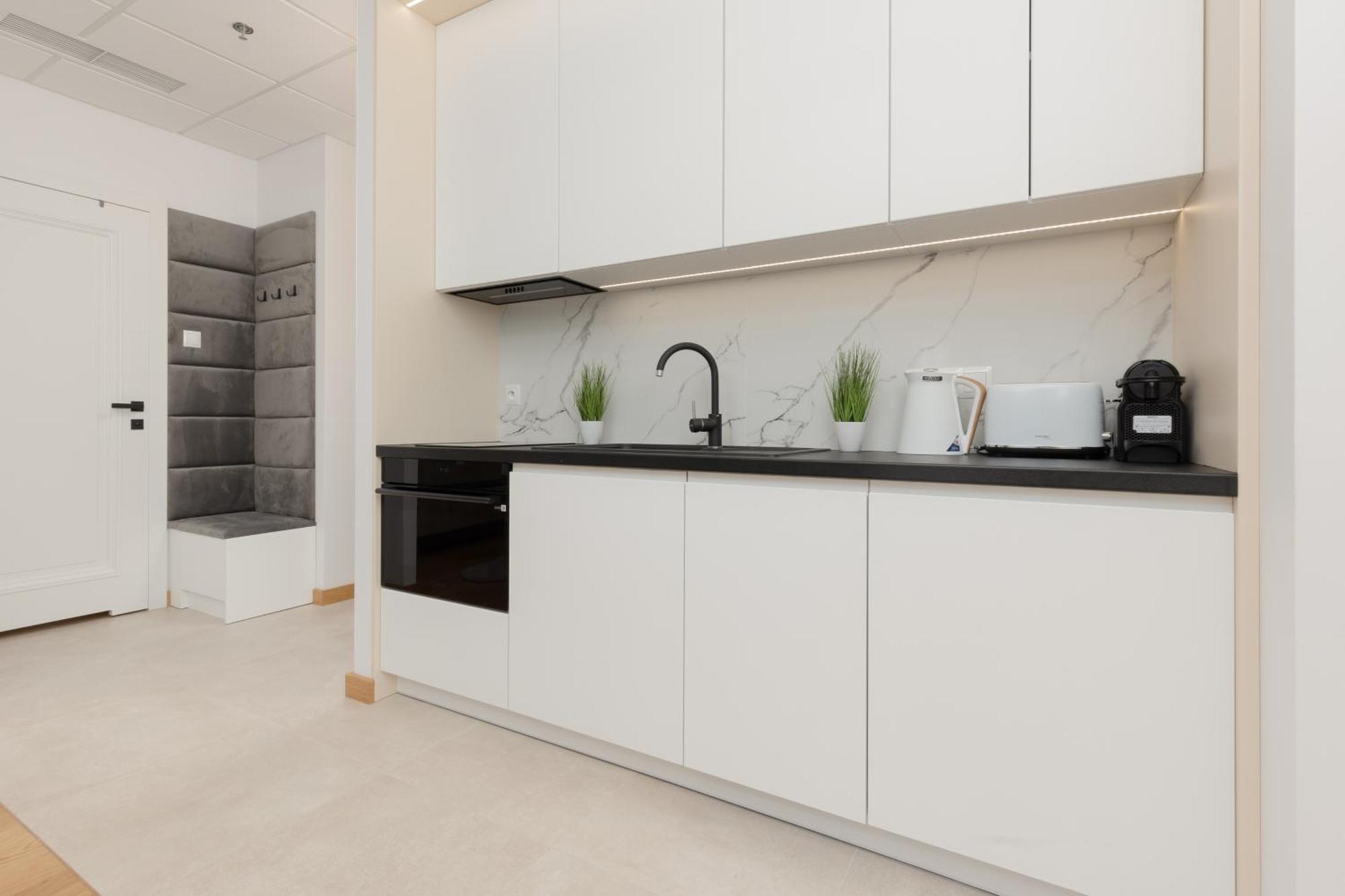 وارسو Exceptional Business Apartments By Noclegi Renters المظهر الخارجي الصورة