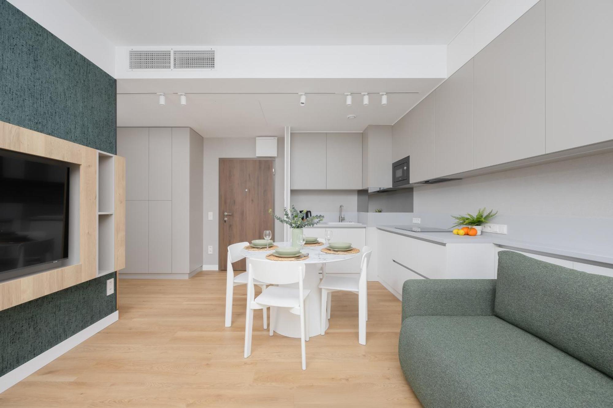 وارسو Exceptional Business Apartments By Noclegi Renters المظهر الخارجي الصورة
